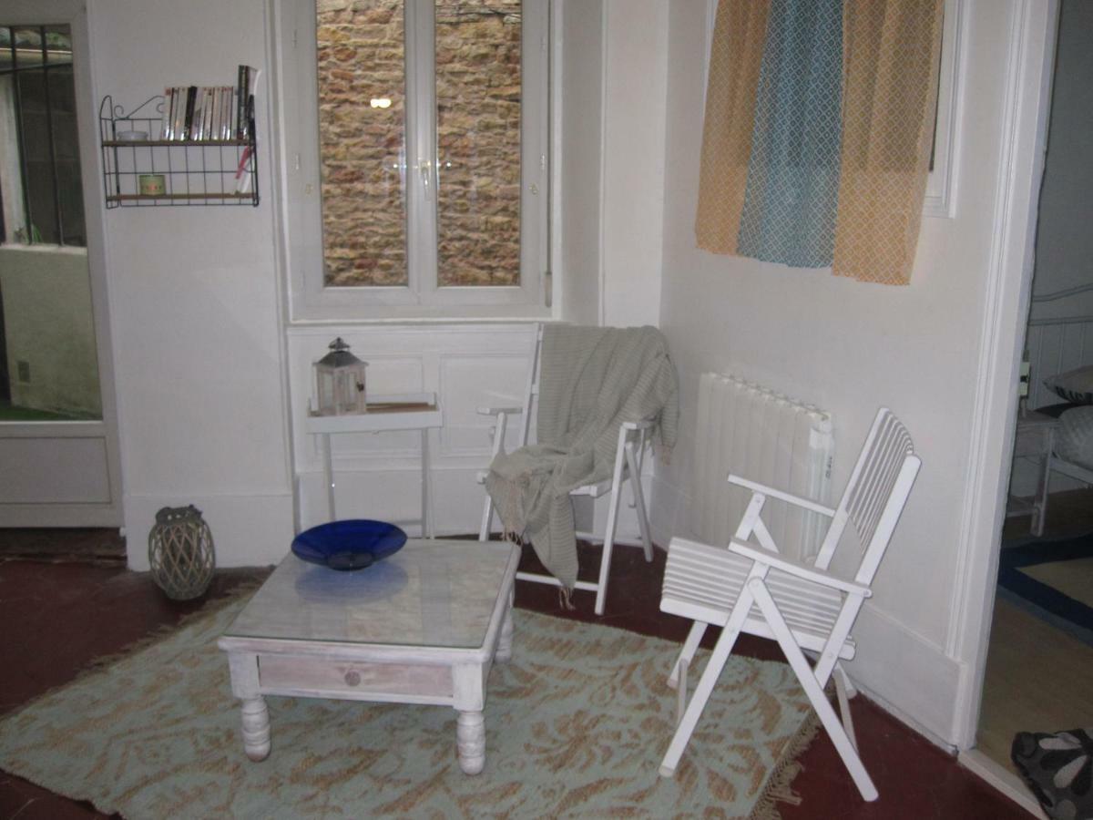 Gite De La Madeleine 80 M2 图尔尼 外观 照片